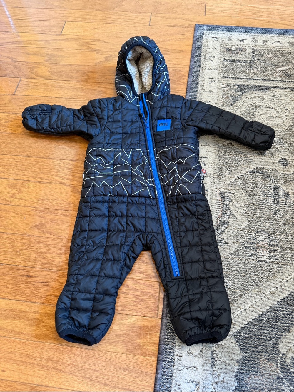picture Organic Clothing Snowy Baby suit 6/12 months